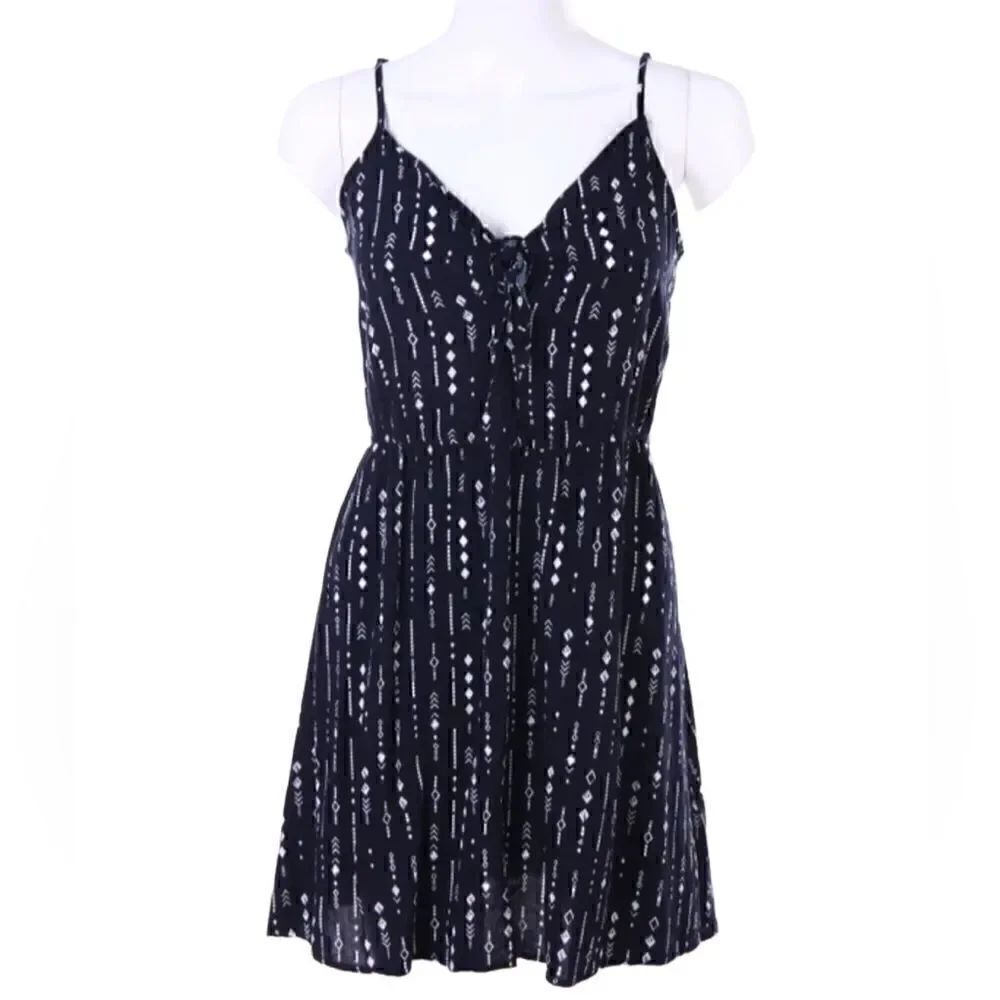 Divided H&M sun dress geometric blue size 4
